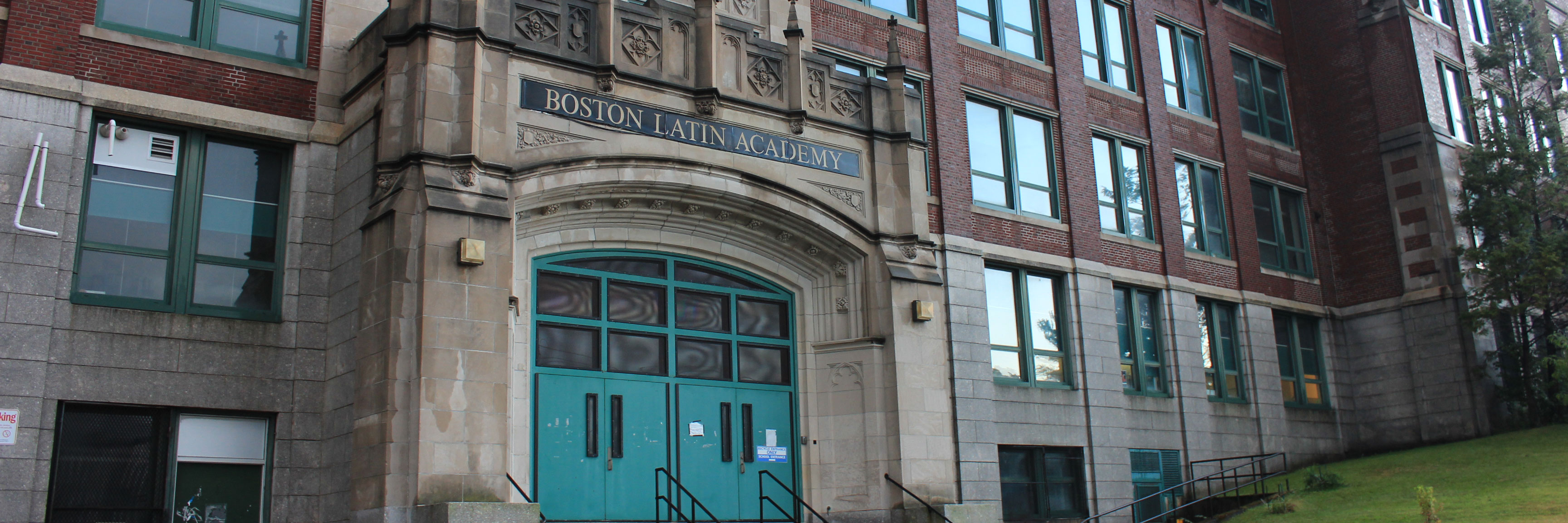 Boston Latin Academy Buscador de Escuelas de Boston